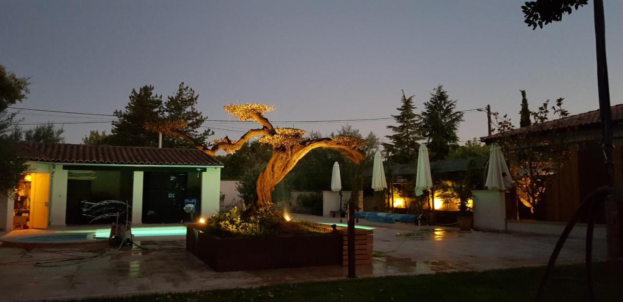 Quissac  Les Gites De L'Arbousier מראה חיצוני תמונה